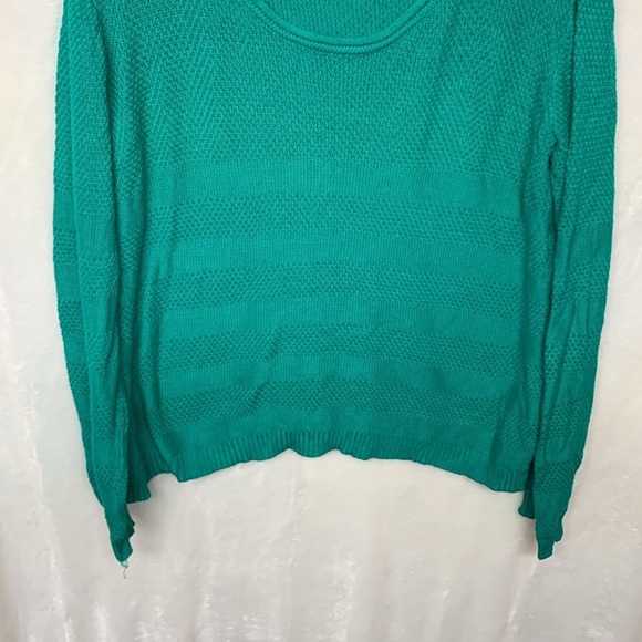 Caribbean Joe Green Sweater - Picture 3 of 7